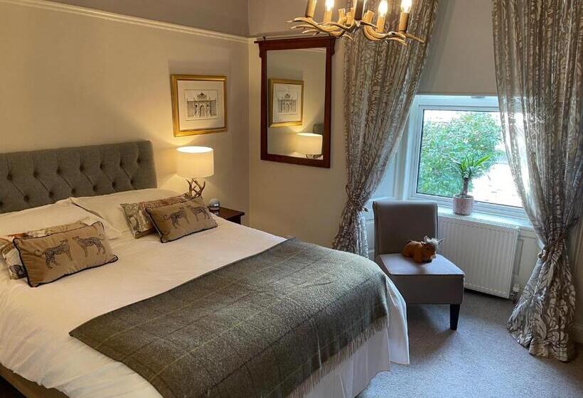 بنسيون The Shore House