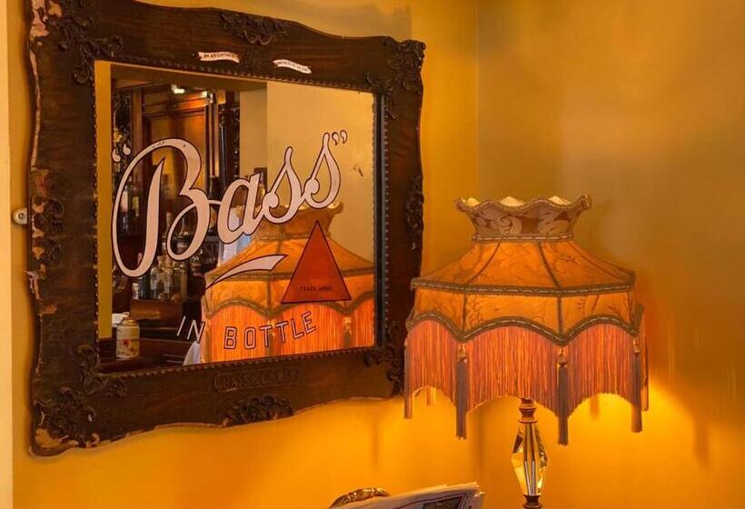 膳宿费 The Victoria