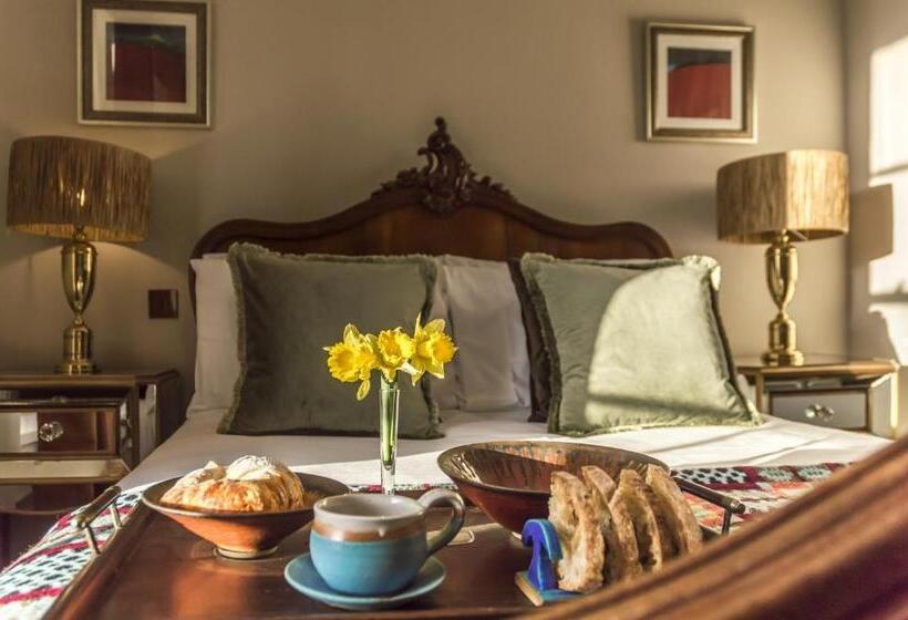 بنسيون Top Joe S Townhouse