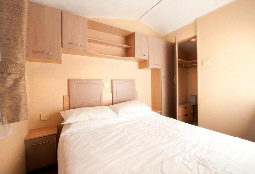 リゾートホテル Trelawne Manor Holiday Park