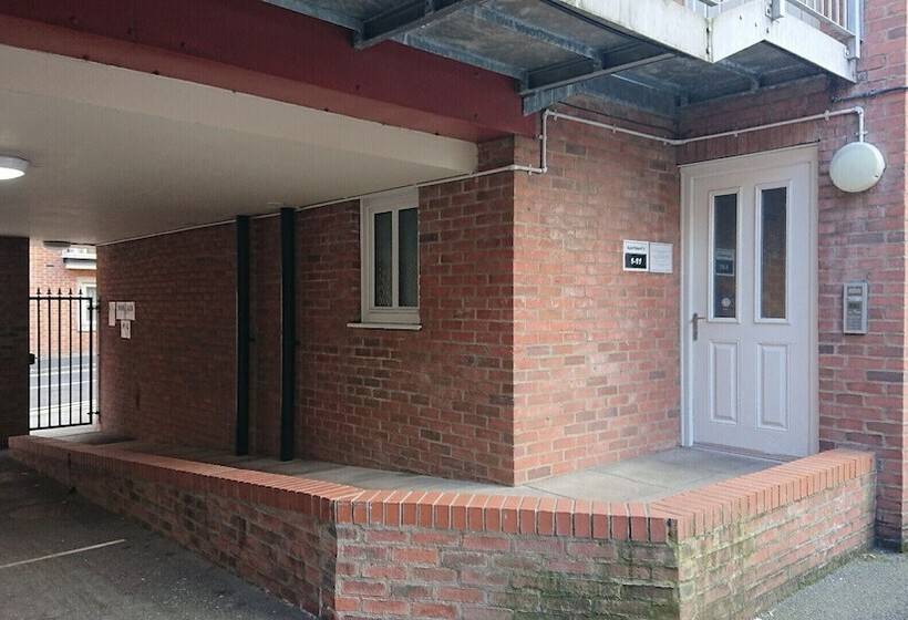 Victoria Cloisters Apartments