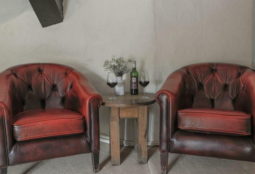 فندق صغير Bearslake Inn