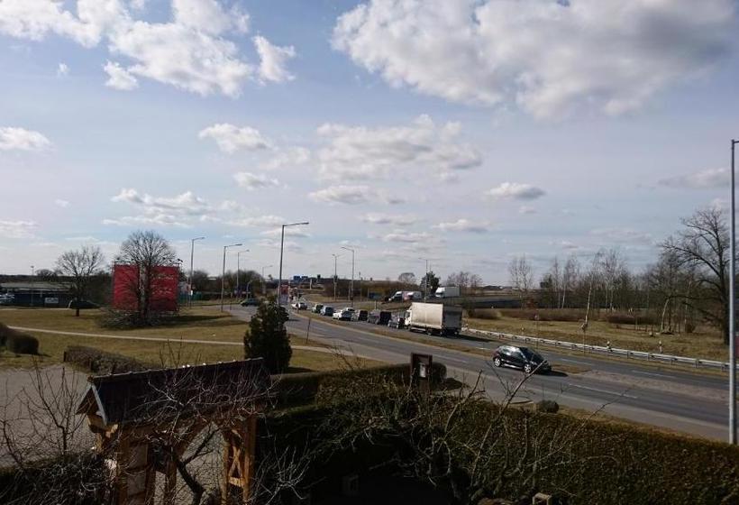 هاستل Gasthaus Zur Hecke