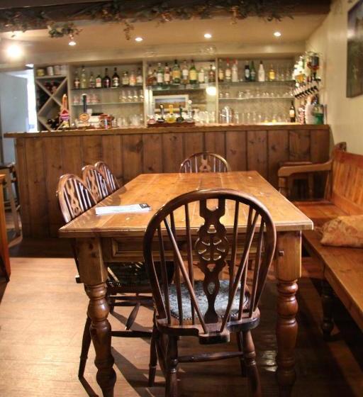 فندق صغير Hollybush Inn