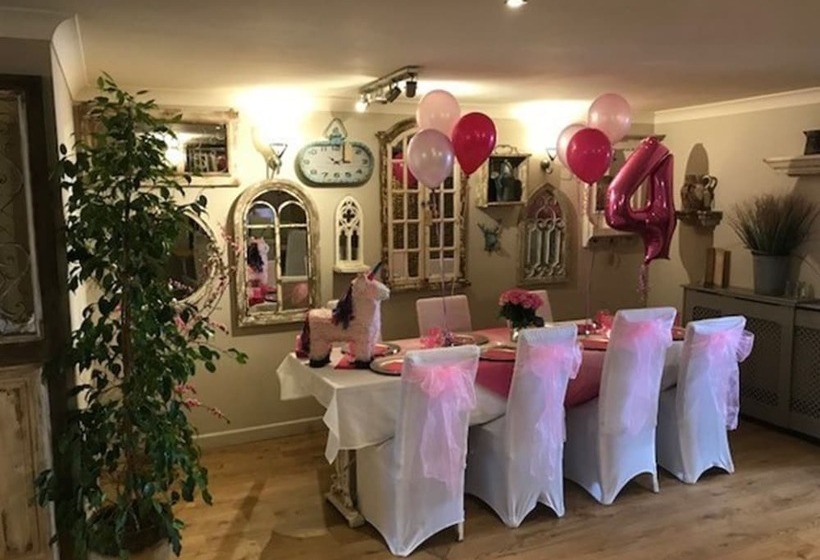 旅馆 The Anchor Inn