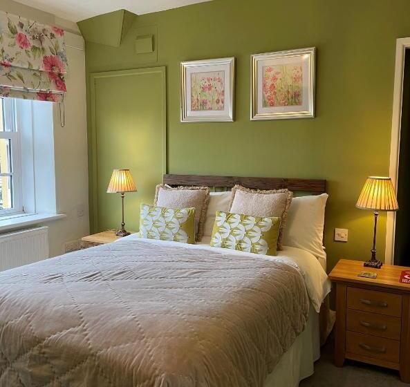 فندق صغير The Bell At Old Sodbury