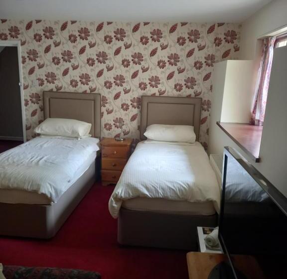 旅馆 The Castle Inn