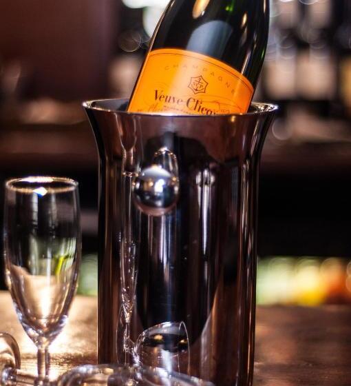 호스텔 The Chequers Inn