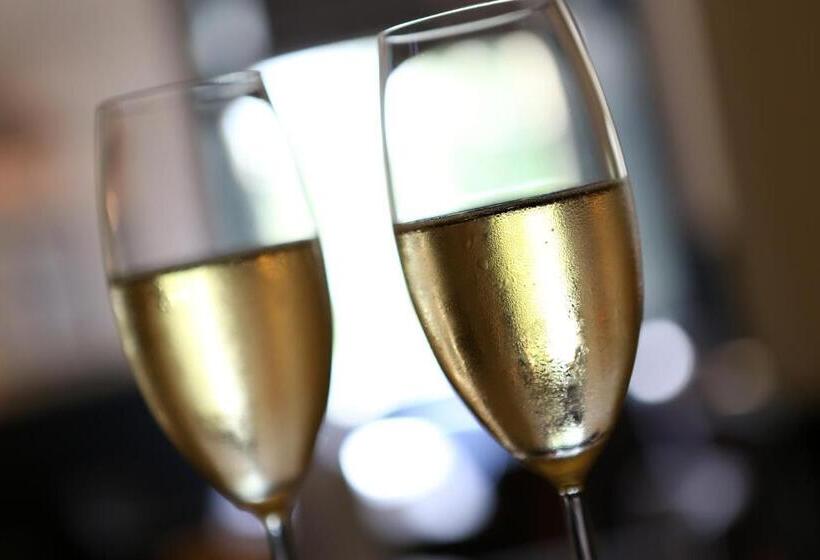 Общежитие The Cleveland Tontine