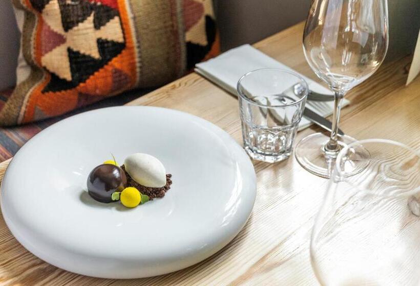 旅馆 The Horse And Groom Inn