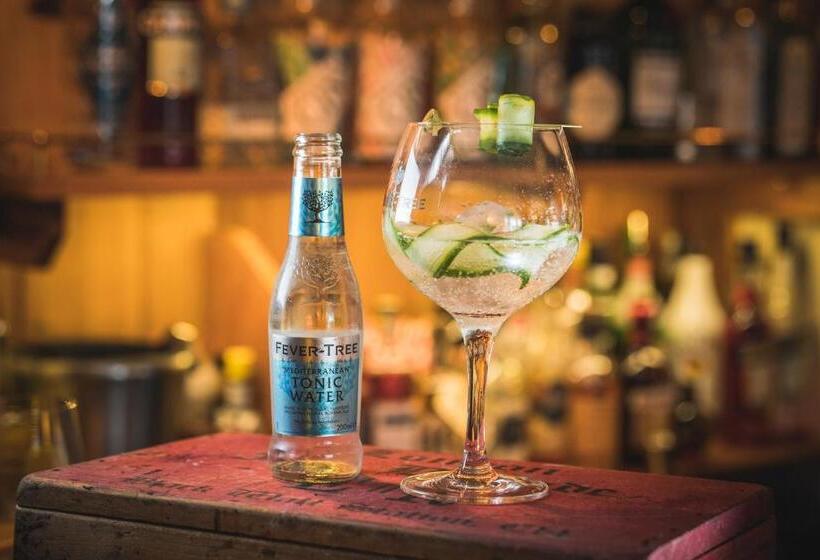 旅馆 The Horse And Groom Inn