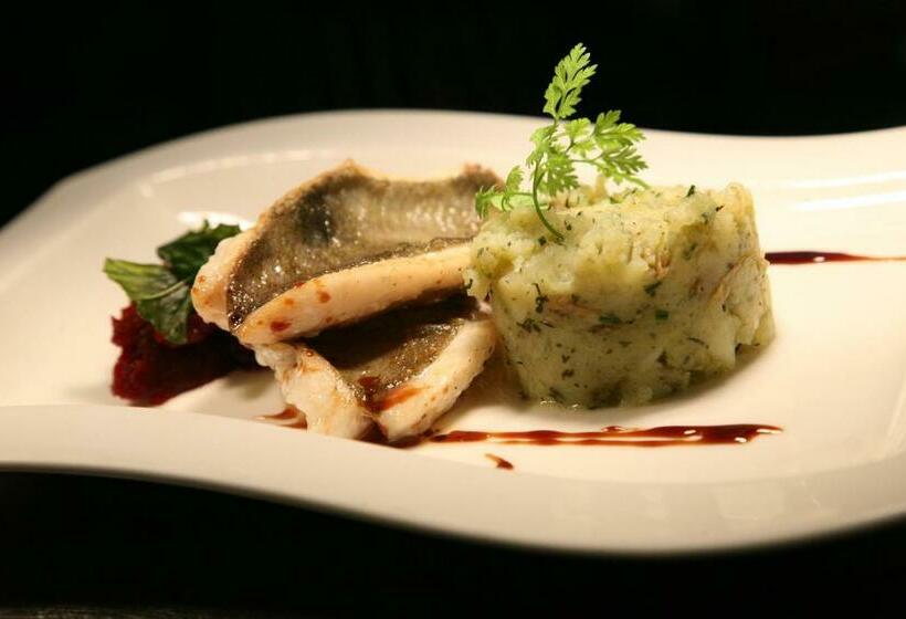 Общежитие The Rock Inn