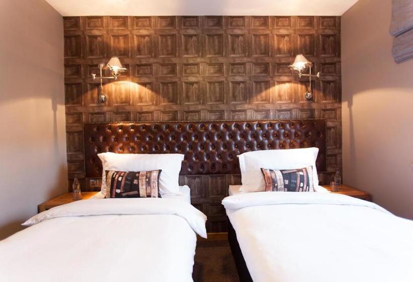 فندق صغير The Salmon Inn