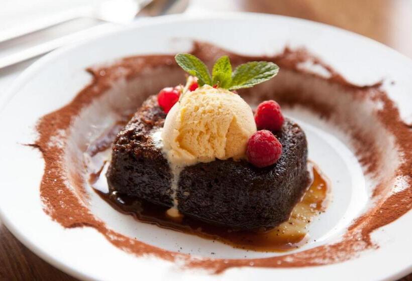 فندق صغير The Salmon Inn