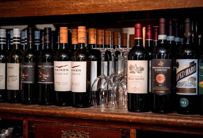 ユースホステル The Wellington Heifer