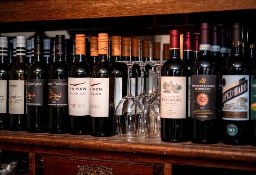 ユースホステル The Wellington Heifer