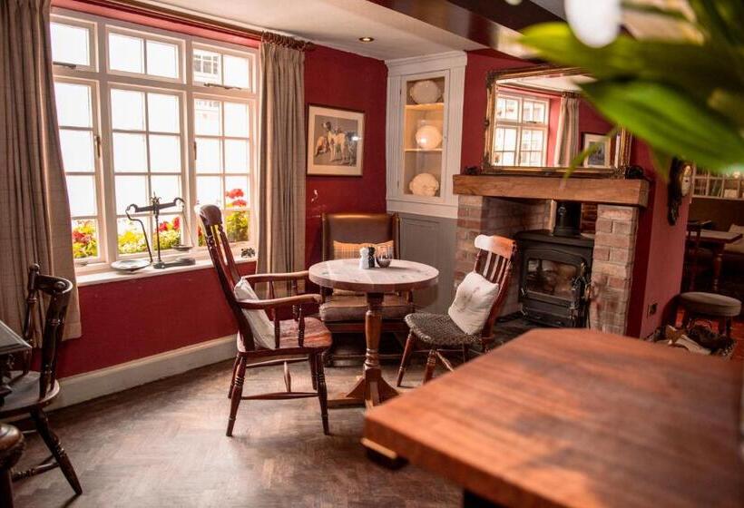 ユースホステル The Wellington Heifer