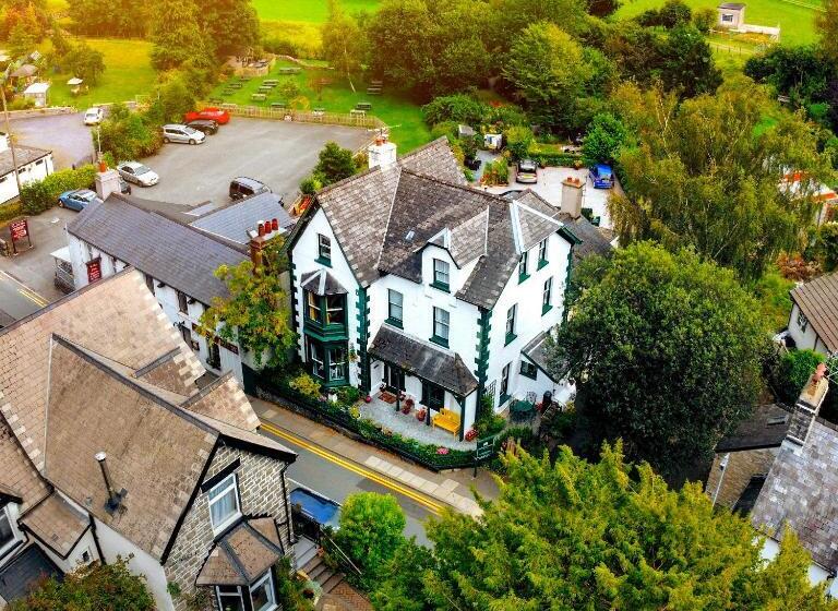 Crafnant House   Bed & Breakfast