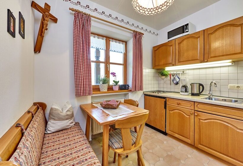 호텔 Gästehaus Bauernhof Buchwieser