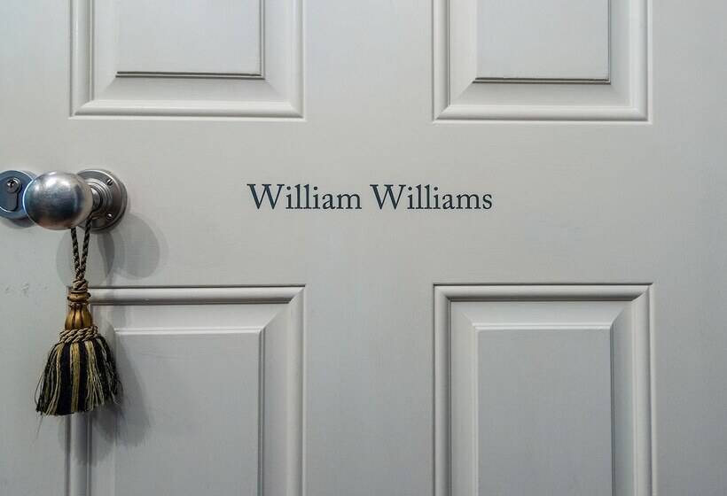 فندق The New White Lion