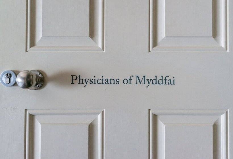 فندق The New White Lion