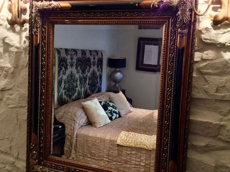 فندق The New White Lion