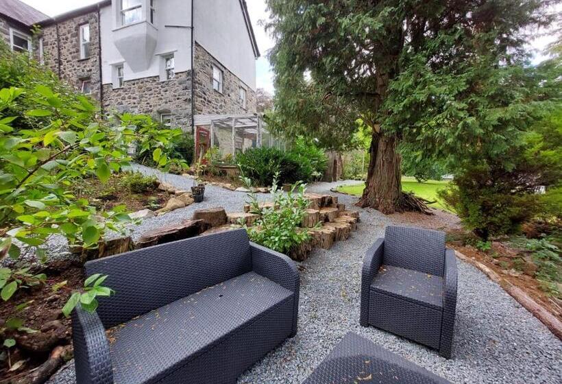 膳宿费 Afon Rhaiadr Country House