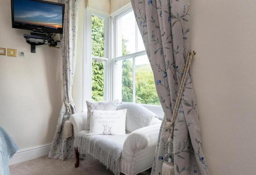 펜션 Afon Rhaiadr Country House