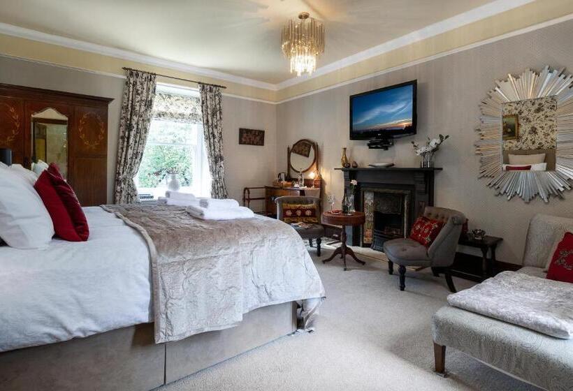 펜션 Afon Rhaiadr Country House