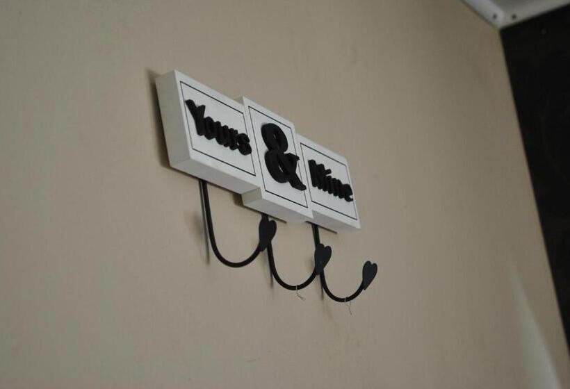 پانسیون Amber Guesthouse