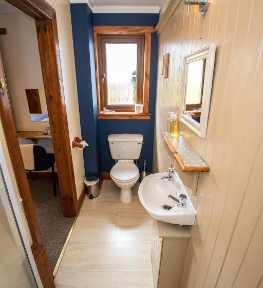 بنسيون Arle Lodge