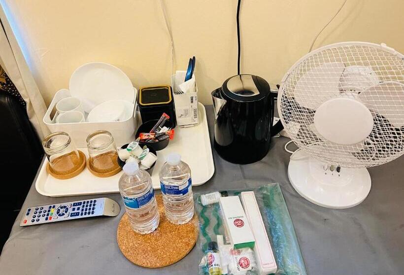 膳宿费 Aron Guest House