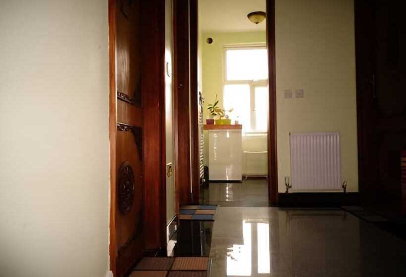 膳宿费 Aron Guest House