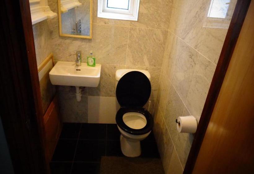 膳宿费 Aron Guest House