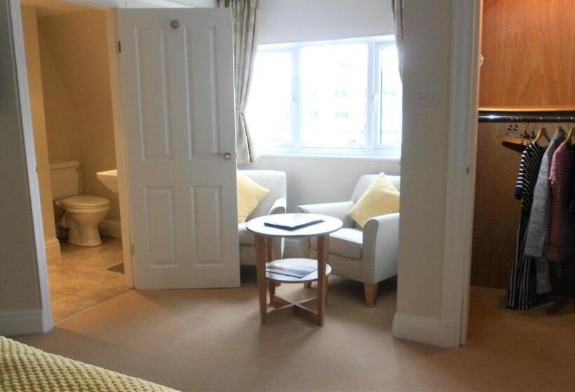 بنسيون Between The Bays Exclusively For Adults