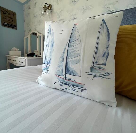 بنسيون Between The Bays Exclusively For Adults