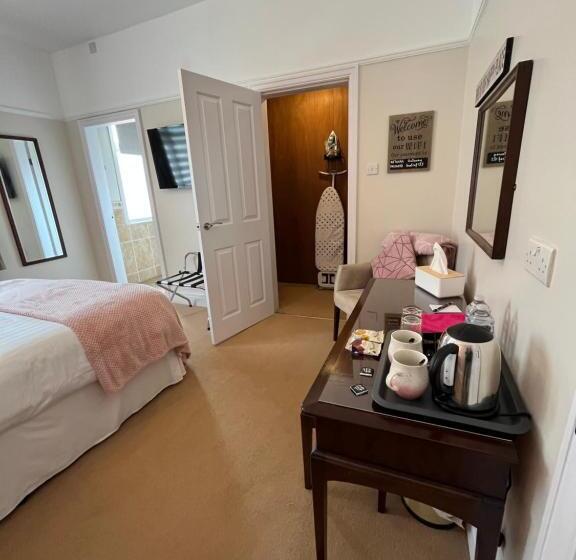 بنسيون Between The Bays Exclusively For Adults