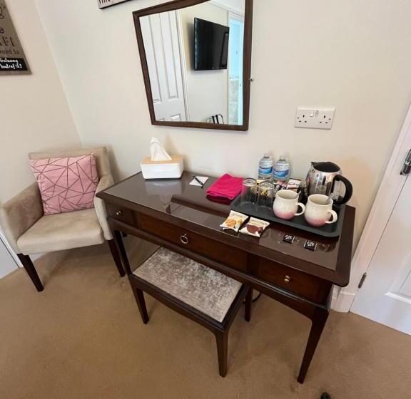 بنسيون Between The Bays Exclusively For Adults