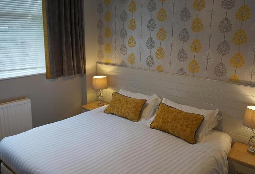 بنسيون Bluebird Lodge