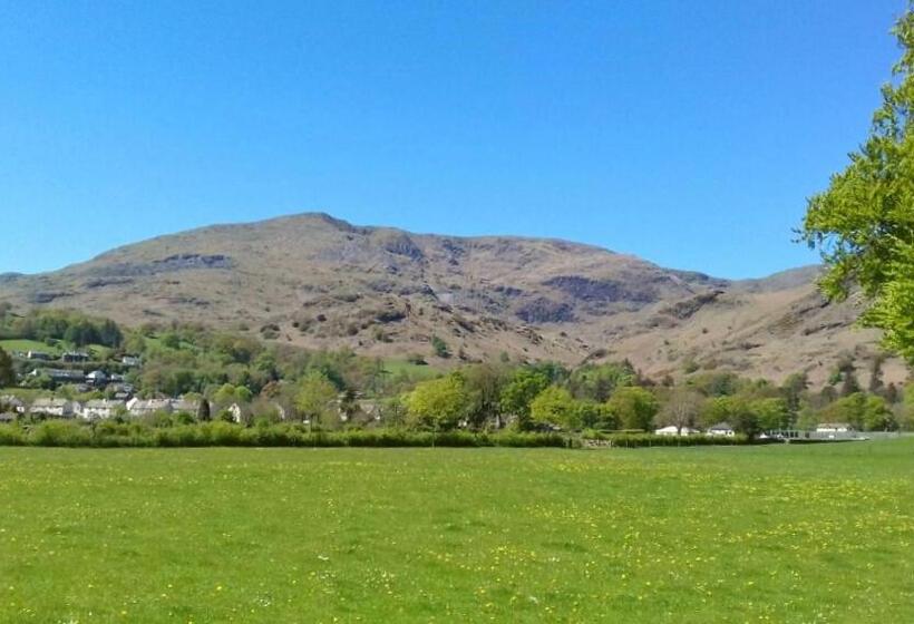 بنسيون Bluebird Lodge