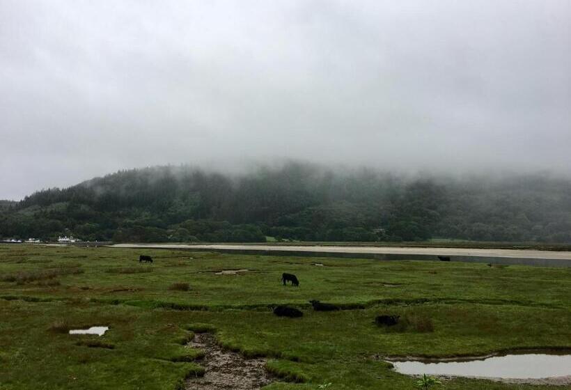 ペンション Borthwnog Hall