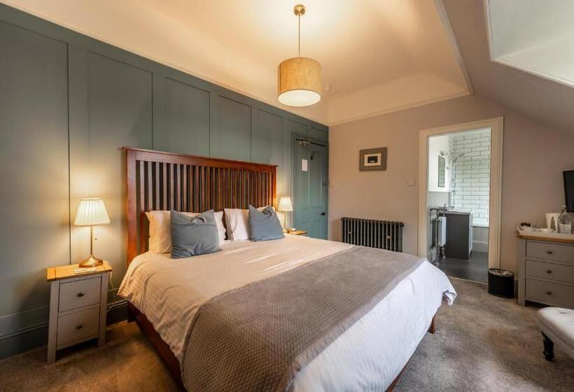 Пансион Corriness House