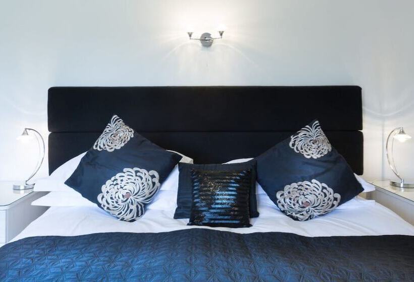 بنسيون Druid House