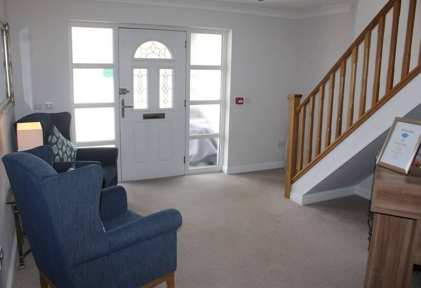 פנסיון Dukeside Lodge