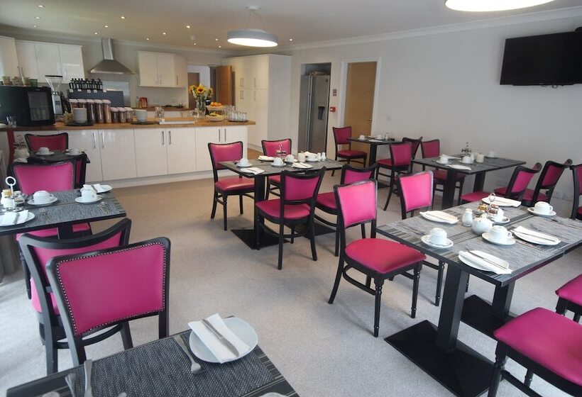 פנסיון Dukeside Lodge