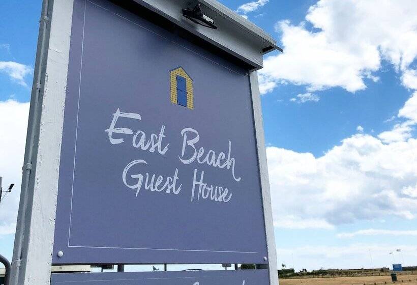 Пансион East Beach Guest House
