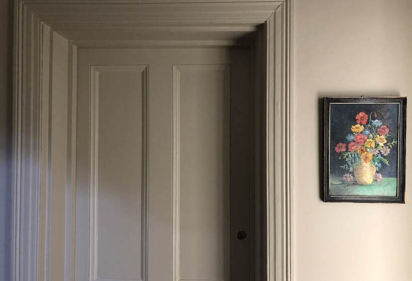 Пансион East Beach Guest House