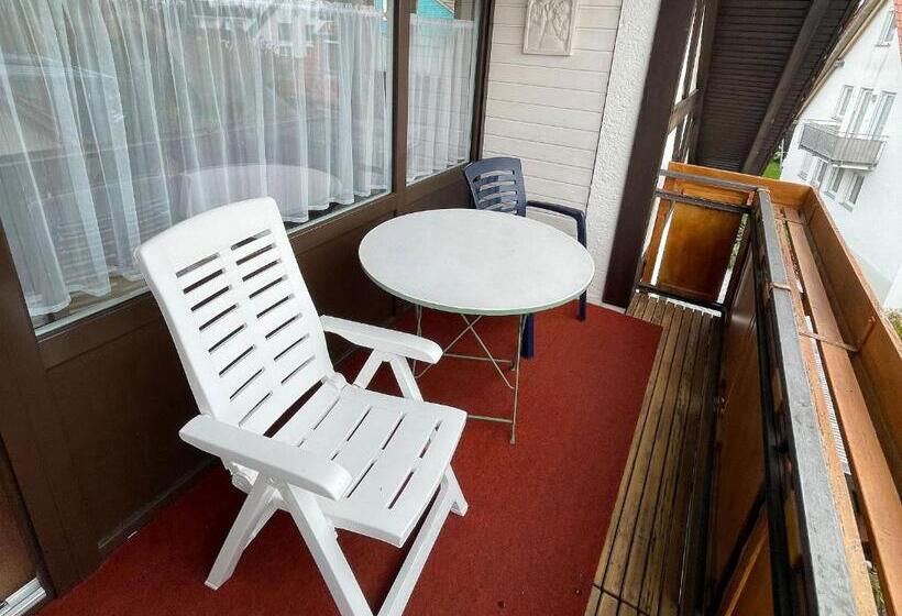 פנסיון Garni Vitamari