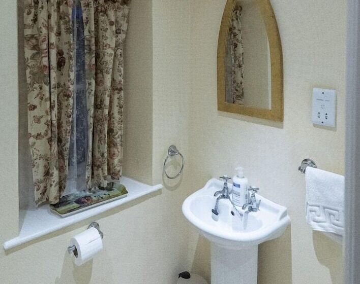 פנסיון Garth Dderwen