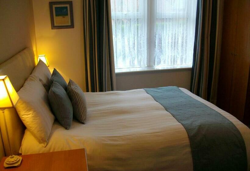 ペンション Gate Lodge Guest House